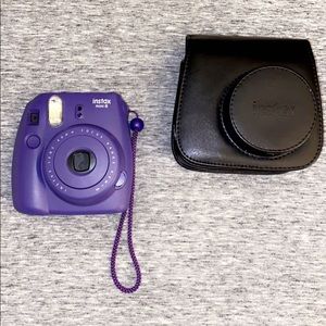 Fujifilm instax mini 8 with film and case